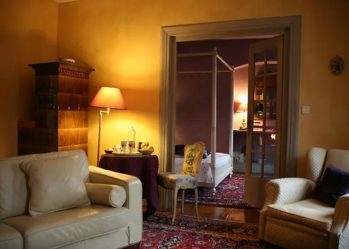 Hotel Peche De Vigne & 3*