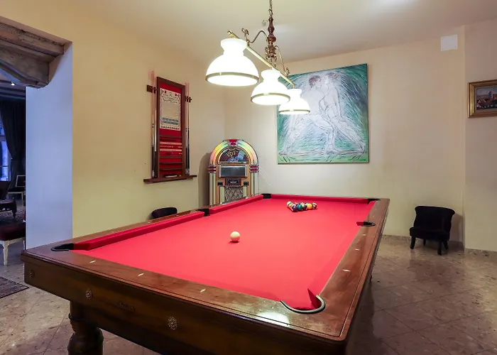 Peche De Vigne & Hotel